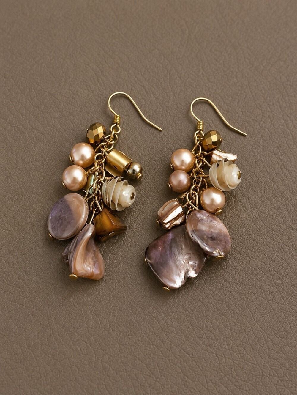 VTG 1990s Shell Pearl Beaded Cluster Dangle Hook Earrings